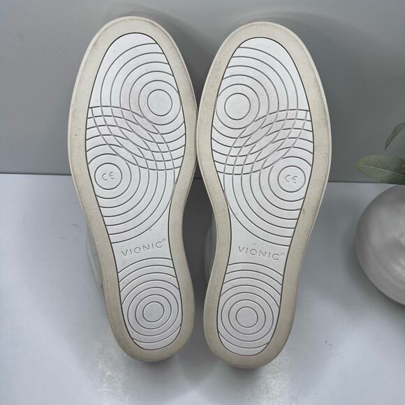 Vionic Lucas Lace Up Leather Sneaker White Shoes I9348L1100 Men's 10M Tried on - Picture 9 of 10